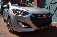 2013 Hyundai Elantra GT  (select to view enlarged photo)