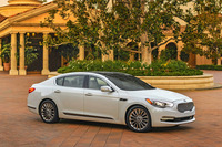 kia k900 (select to view enlarged photo)