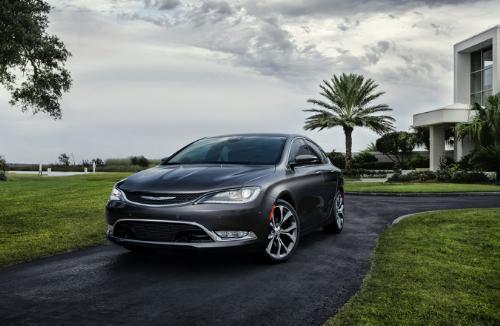 chrysler 200