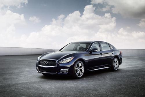 infiniti q70