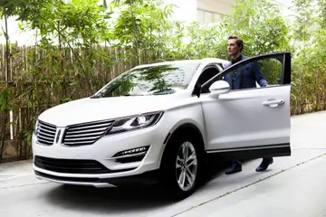 lincoln mkc (select to view enlarged photo)