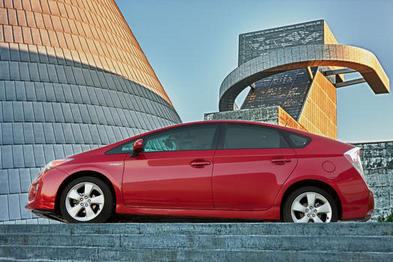 toyota prius (select to view enlarged photo)