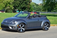 2014 Volkswagen Beetle Convertible R-Line  (select to view enlarged photo)