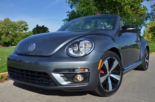 2014 Volkswagen Beetle Convertible R-Line  (select to view enlarged photo)