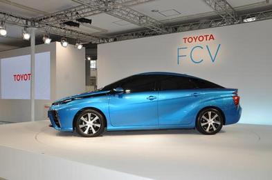 toyota fuel cell vehicle (select to view enlarged photo)