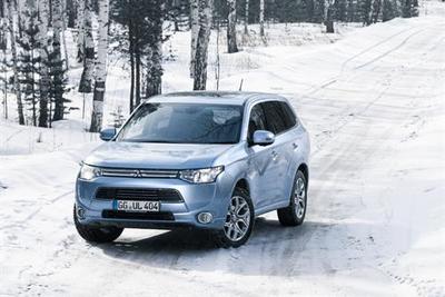 mitsubishi oultander phev (select to view enlarged photo)