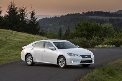 lexus es 300h (select to view enlarged photo)