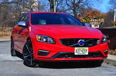 2015.5 Volvo V60 T6
    R-Design (select to view enlarged photo)