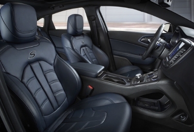 chrysler 200 interior