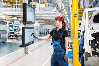 MERCEDES BENZ VAN PLANT (select to view enlarged photo)