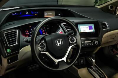 honda connected car console (select to view enlarged photo)