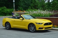 2015 Ford Mustang Convertible  (select to view enlarged photo)