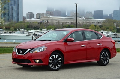 2016 Nissan Sentra Review(select to view enlarged photo)