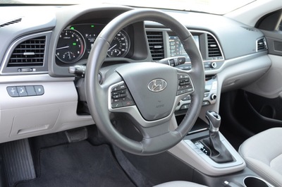 2017 Hyundai Elantra Eco(select to view enlarged photo)