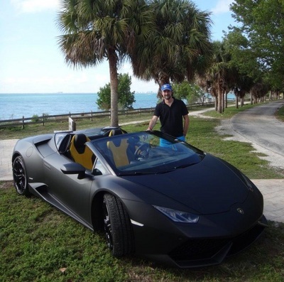 Lamborghini Huracán Spyder And Porsche 911 Turbo S Tie For