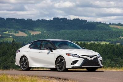 2018 Toyota Camry (select to view enlarged photo)