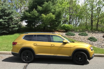 2018 Volkswagen Atlas SEL Premium 4Motion Review  (select to view enlarged photo)
