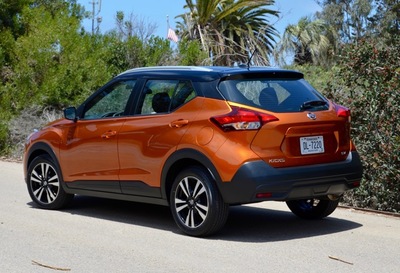 2018 Nissan Kicks  (select to view enlarged photo)