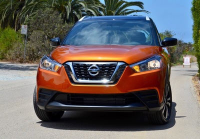 2018 Nissan Kicks  (select to view enlarged photo)