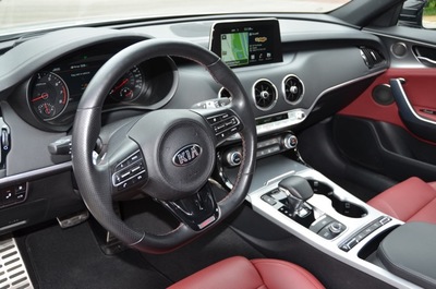 2018 Kia Stinger Review (select to view enlarged photo)