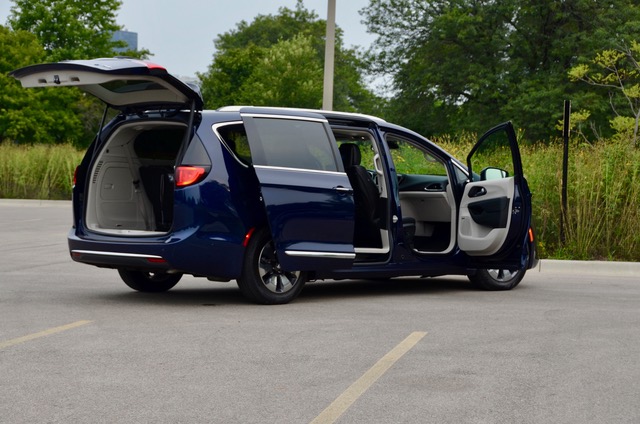 2019 hybrid minivan