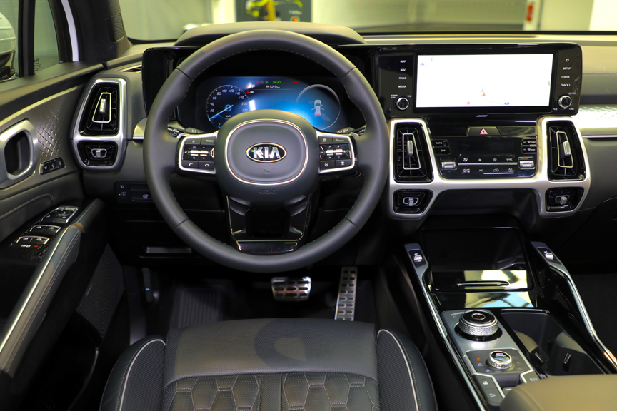 New 2021 Kia Sorento Shows Off More Details