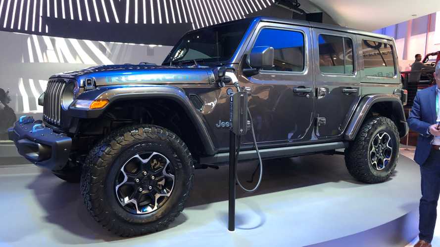 New 2021 Jeep® Wrangler 4xe Named Hybrid Technology Solution of the Year by  AutoTech Breakthrough Awards Program