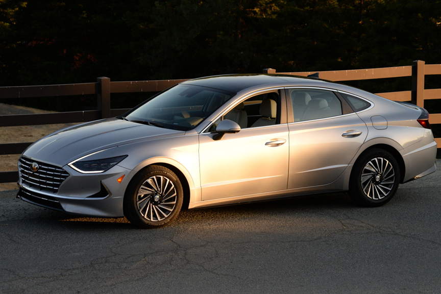 2021 Hyundai Sonata Hybrid Limited  Review by David Colman +VIDEO