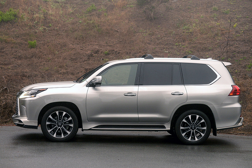 2021 Lexus LX 570 Prices, Reviews, and Pictures