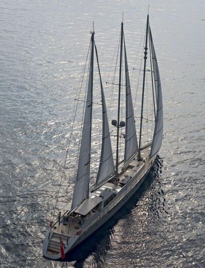 PHOTO (select to view enlarged photo)