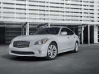 2010 Los Angeles Auto Show: Infiniti M Hybrid Debuts - Only Vehicle to Offer More Than 350 Horsepower and 30 MPG - COMPLETE VIDEO