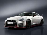 2017 Nissan GT-R NISMO: Pricing Announced at U.S. Debut