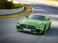 Pricing and Specifications Revealed for Mercedes-AMG GT Roadster and GT R
