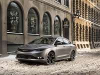 2017 Chrysler 200 Earns Five-star Safety Rating From NHTSA