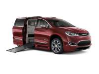 Chrysler Minivans, Partners With World Mobility Leader BraunAbility +VIDEO