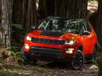 Mopar Offers More Than 90 Accessories To Customize New Jeep Compass