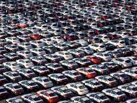 New Cars Piling Up On Dealer's Lots - Lets Make A Deal