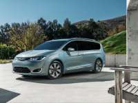 2017 Chrysler Pacifica Named Crossover-SUV of the Year by the Rocky Mountain Automotive Press