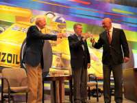 Johnny Rutherford honored by RRDC in Long Beach