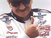 NASCAR WCUP: Dale Earnhardt dies from injuries at Daytona 500 NASCAR WCUP: Dale Earnhardt dies from injuries at Daytona 500