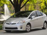 2010 Toyota Prius Review - VIDEO ENHANCED