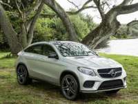 Mercedes-Benz Cars at the 2015 New York International Auto Show (NYIAS): Double World Premiere in Booming SUV Segment - New GLE Replaces the Successful M-Class