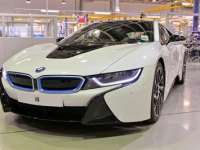 BMW i8 Presented with the World Green Car Award