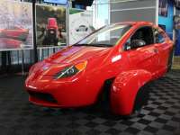 Los Angeles Auto Show: Elio Motors Debuts E1c Engineering Vehicle