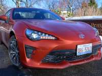 2017 Toyota 86 Sports Coupe Review by Larry Nutson +VIDEO