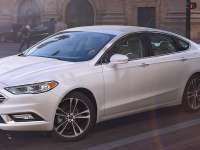2017 Chicago Auto Show: Ford Fusion Named Motorweek's Driver Choice Family Sedan