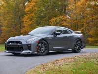 Nissan 2018 GT-R Prices