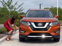Make Summer Travel Safer, Save Time And Money With Nissan's Easy-Fill Tire Alert System