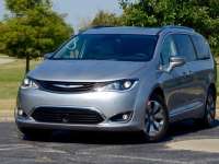 Chrysler Expands U.S. Minivan Market Share From 51% To 57%