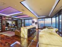 Top-Floor Penthouse at Miami's Four Seasons Notches Top-Tier Pricing at Luxury Auction®